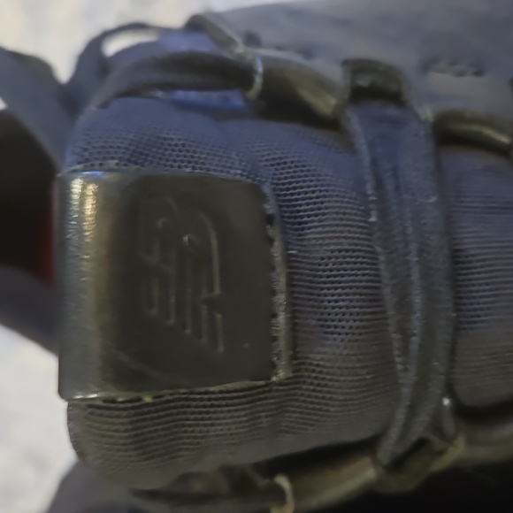 New Balace Minnie Mouse Running Shoe Sz 8.5 - Picture 5 of 9